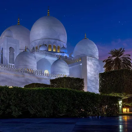 Adagio Abu Dhabi Al Bustan-3
